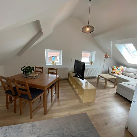 Helle 2 Zi. Wohnung nähe Flughafen München Haimhausen  Exterior foto