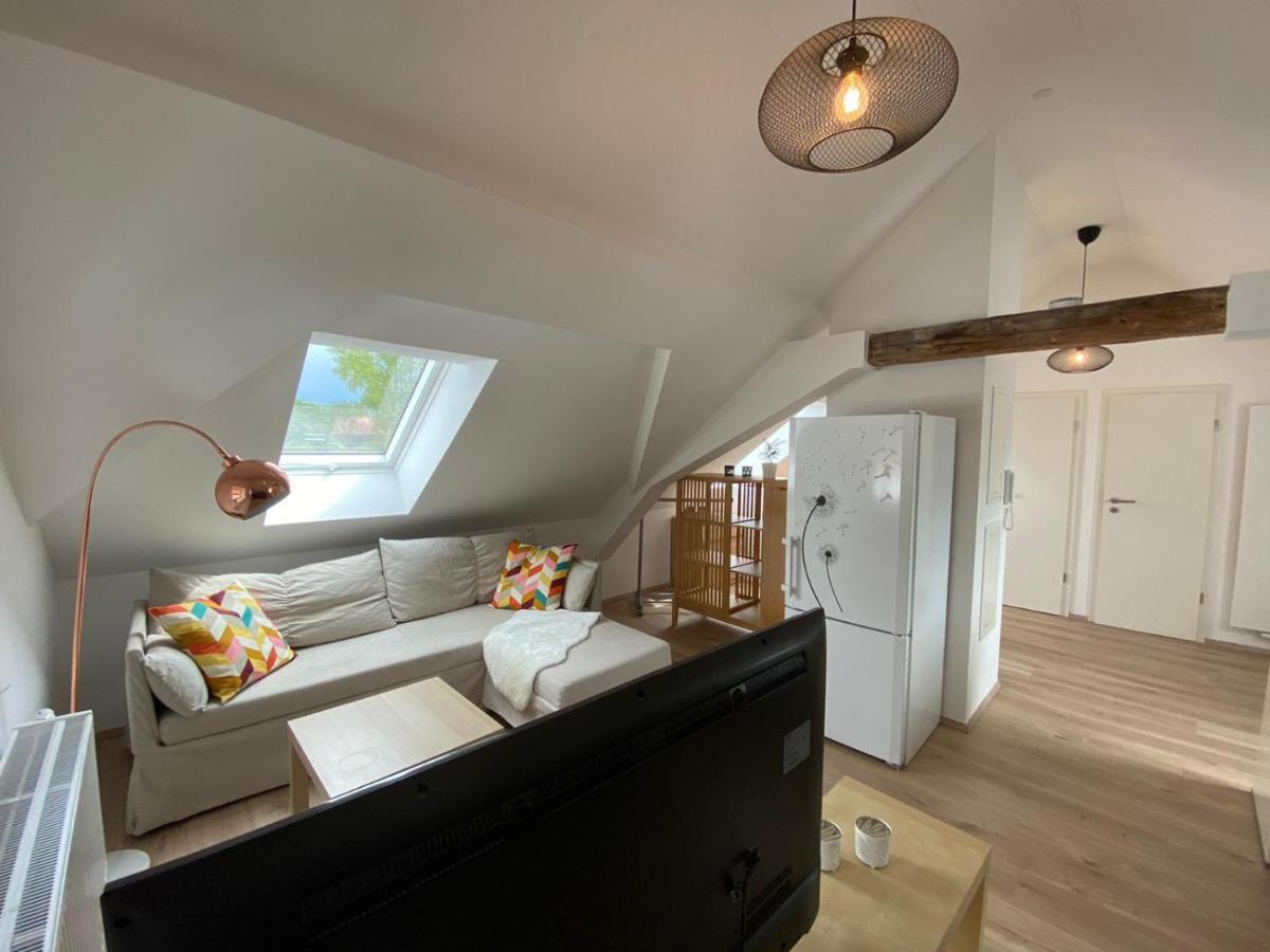 Helle 2 Zi. Wohnung nähe Flughafen München Haimhausen  Exterior foto